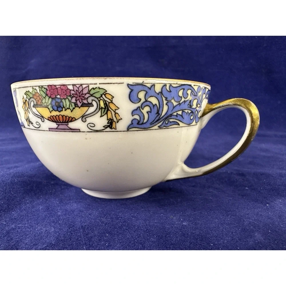 Vintage Royal Bayreuth Blue White Teacup & Saucer Floral Gold Trim Bavaria